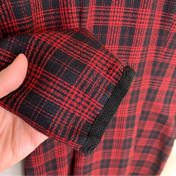 80s Vintage Black and Red Plaid Midi Dress Size Small - Picture 9 of 13